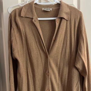 Women’s wool/ cashmere button down cardigan with collar, size US M
